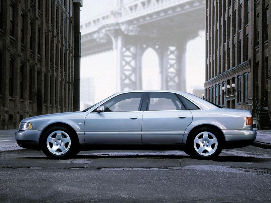  Audi A8 (D2) 1999 года  (NA) (фото 2 из 2)